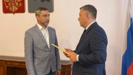 Губернатор Иркутской области поблагодарил Сергея Белоусова за помощь Донбассу